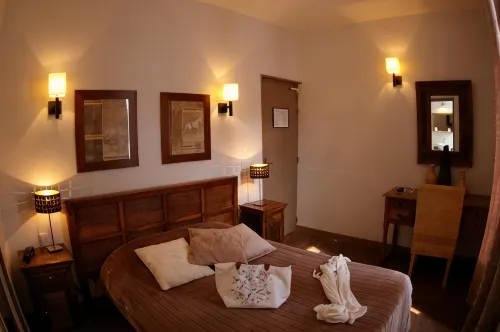 Logis Hôtel le Cheval Noir - Pet-friendly