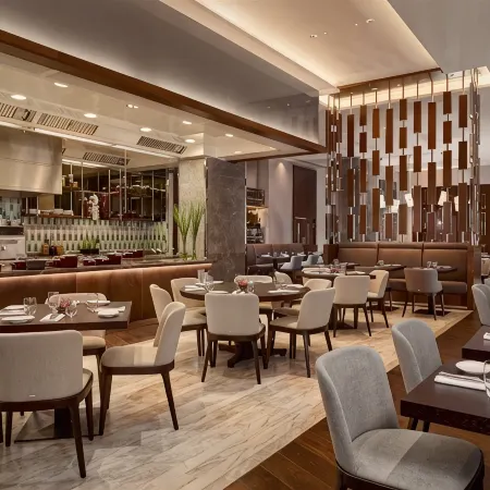 Hyatt Regency Moscow Petrovsky Park (Хаятт Ридженси Петровский Парк)