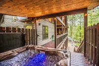 Elegant Couples Cabin, Magnolia Design, 5-Star Amenities - 4-Star