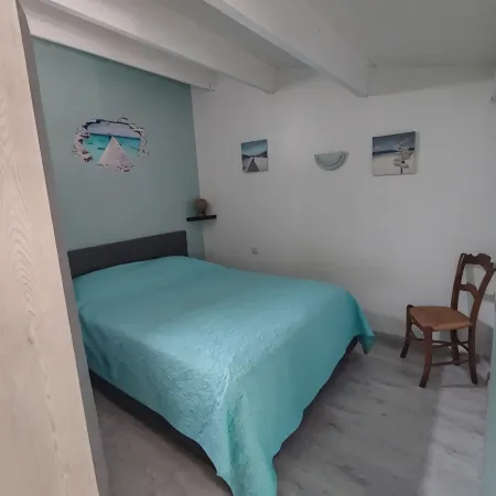 Cap d'Agde, Duplex, Sea View, Sleeps 5, Rated  , Swimming Pool and Private Parking