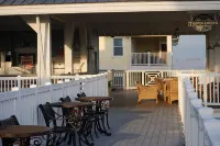 Beach front at Pointe West! Walk to the beach and all club amenities at PW!