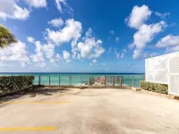 Approved Rooftop Penthouse St Lawrence Gap. Hotels in Dover