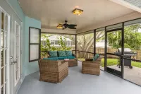Pet Friendly! Huge Heated Pool Quiet Neighborhood Close to Beach Gr8 4 Families! - Homestays
