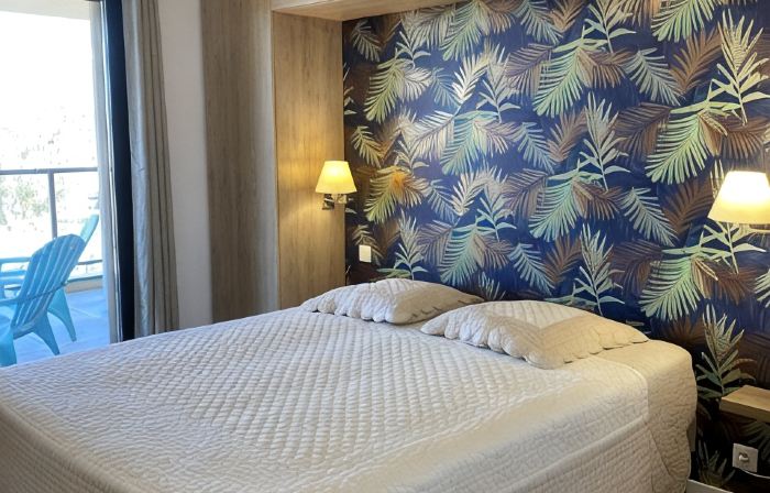 VERY LARGE NEW APARTMENT 300 m from the beach SUPERB SEA VIEW 6/8 PP