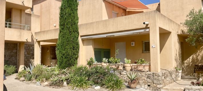 T2 apartment quiet quiet sea view ideal 4 people Calvi otelleri