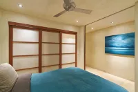 Maui Modern North Shore Beach Condo - Walk to Mamas Fish House! AC, Fast WiFi - Wifi