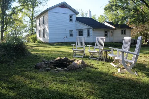 Enjoy Lake & Farm Life