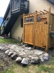 AFFORDABLE Glorified Basecamp -"The Bird House" - Wifi