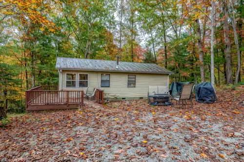 Our Slice of Heaven with view & pond in North Pickens near Table Rock State Park - 4-Star