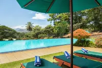 Victoria Golf Resort - Infinity Pools