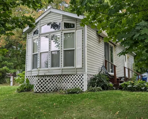 Park model unit #5 for rent by Silver Lake NY Hotels in Perry
