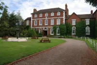 Park House Hotel โรงแรมใน