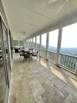 Mountain House located on Blue Ridge Parkway - 3-Star