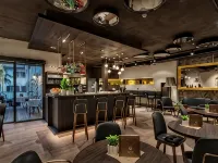 Guesthouse Suiteseven Ξενοδοχεία στην πόλη Merano