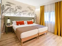 DWO Valencia Hotels near Gulliver