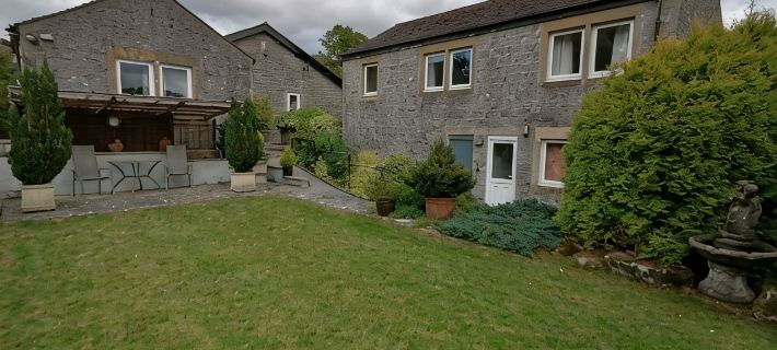Comfortable and Spacious Apartment in Middleton-by- Youlgrave Near Bakewell. Hotels in Bakewell