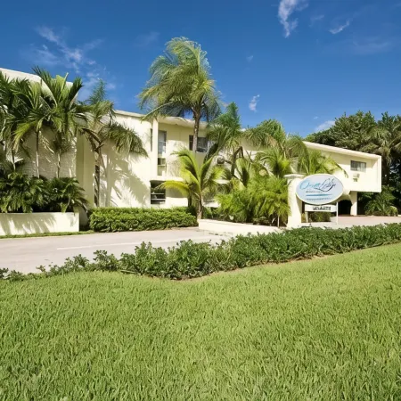 Ocean Lodge