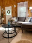 GREAT Newly Renovated  Sebago Lake- short walk to Nason`s beach🏠🏖🚗 - Boutique