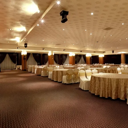 Mikie Holiday Resort & Hotel