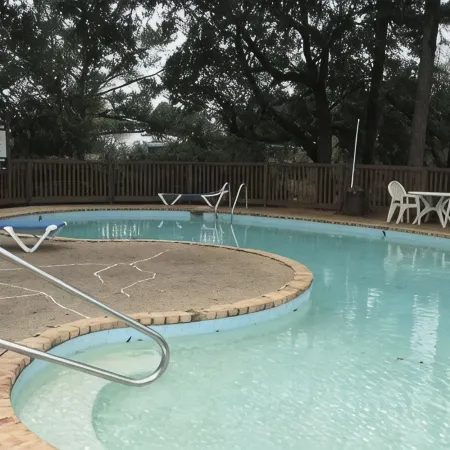 The Dolce Cabana located on the golf course in beautiful Diamondhead, MS.