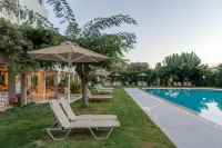 Matala Bay Hotel & Apartments - Pools