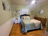 溫馨牧場度假屋! 寧靜, 湖景, 遊戲室 & 熱水浴池