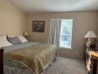 3-bedroom lakefront cabin with WiFi, AC and a private dock.  Bring the family! - 3 tähden