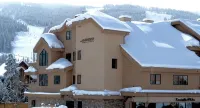 Spacious Remodeled Unit+Loft, Central Location, Great for Large Families, Groups