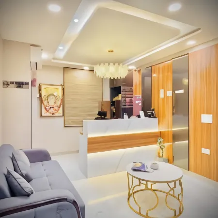 Hotel Grand Aana Inn