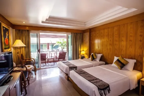 Phi Phi Banyan Villa