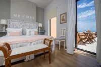 Arion Syros Luxury Rooms and Suites - Pensions