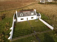 Traditional Highland Cottage With Stunning Panoramic Mountain And Sea Views - Wifi