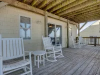 Dream Getaway a Gorgeous Private Oceanfront with Hot Tub Sleeps 12 - 4-Star