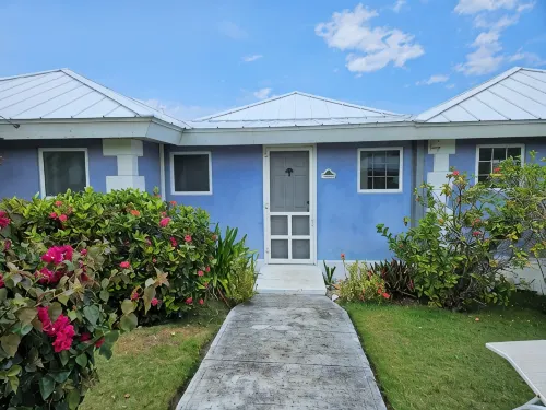 Waterfront on White Sound, Private Dock, Beach, Swimming Pool, Solar/Batteries - Boutique