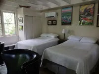 RockinC 120英畝農場內參天林木間小屋 - 小木屋