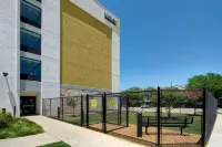 Home2 Suites by Hilton Dallas Addison - 3-Star