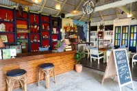 Baan Thong Ching Resort - bar