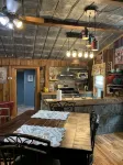 Holly Hill Farm House, Only 6 Miles from Downtown Mount Airy, NC, Sleeps 4 - 3つ星