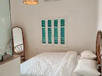 Charming condo at the heart of Batroun old souk Hotels in Batroun