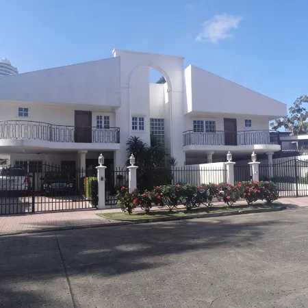 Two Floors Duplex in the middle of Panama City.