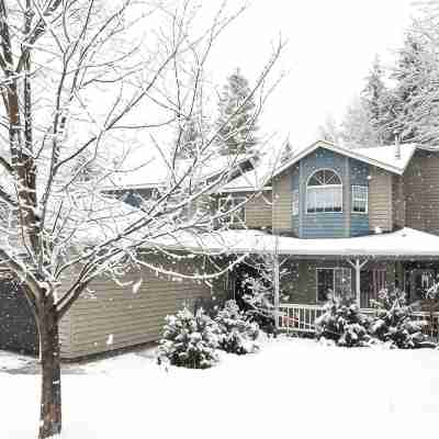 Modern Midtown Home w/ Luxury Finishes & Hot Tub! Hotel Exterior