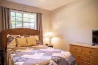 3Br/2,5BA Close to Beach, Casinos & Downtown Ocean Springs! Shorebound - Homestays
