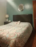 Mid Century Modern McKenzie - Wifi