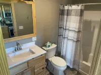 "Outdoors Oasis" Cozy cabin north of Bemidji. - Chalets