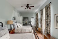 Historic Birch Lodge and Motel - Homestays