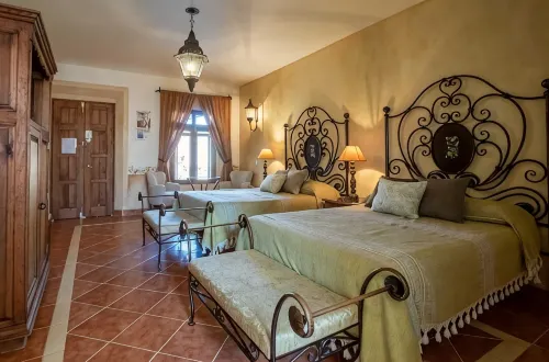 Hotel Centenario Los Arroyitos - 3-Star