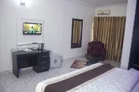 Dolly Hills Hotel - 2-Star