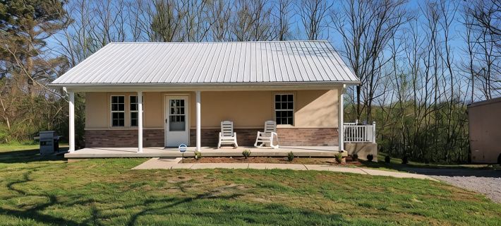 Cozy home - Newly Remodeled Hotels in Pickett County