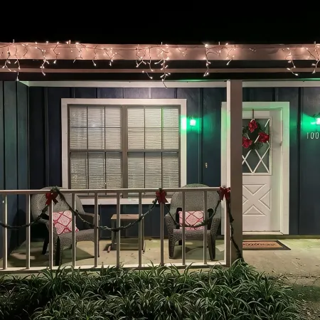 Adorable 3 bedroom attached cottage in quiet spot.