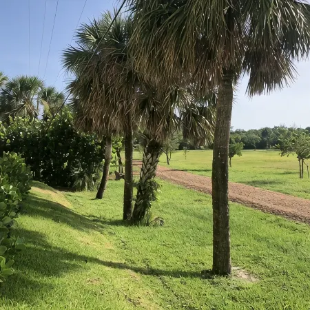 Bob's Beach Condo in Bella Vista by Jupiter beach!